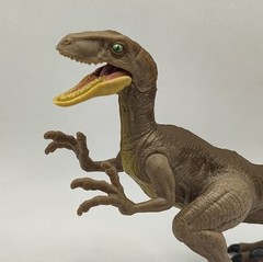 Jurassic Park World Velociraptor RAPTOR Dinosaur Action Figure 6″ Brown 2017