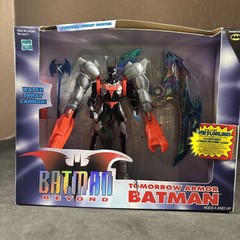 TOMORROW ARMOR BATMAN BEYOND HASBRO VINTAGE BOX WEAR NEW DC COMICS FIGURE