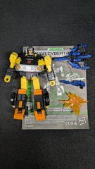Transformers Generations WFC Jackpot with Sights, Blaster, Blast Effect, Manual