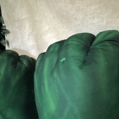 Incredible Hulk Smash Hands Soft Fist Gloves WORKING SOUND Marvel Avengers 2008