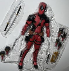Marvel Legends DEADPOOL 6″ Figure MCU Deadpool & Wolverine Dogpool Set Exclusive