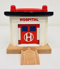 Rescue Hospital Thomas & Friends Wooden Railway LC99349 No Box
