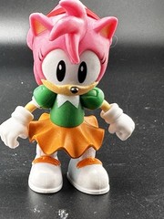 Sonic The Hedgehog Classic Amy Rose Pink 2.5″ Jakks Pacific Action Figure Sets