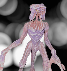 Star Trek: Voyager Borg Designated ‘Species 8472’ Vtg POA Fluidic Space Alien