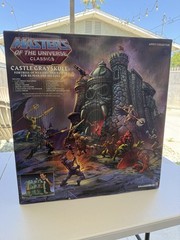 Masters of the Universe Classics – Castle Greyskull – New Opened Box