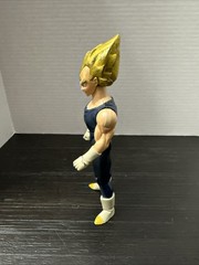 DRAGON BALL Z IRWIN 1998 THE SAGA CONTINUES SERIES 4 SS VEGETA 5.25 IN FIGURE