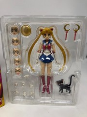 Bandai Tamashii Nations Sailor Moon S.H. Figuarts Action Figure [Resale Editon]