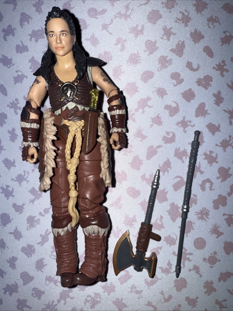 Dungeons & Dragons Holga Honor Among Thieves 6″ Figure Loose