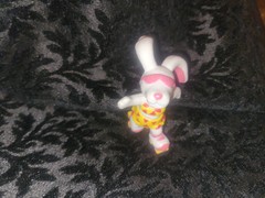 Vintage 1989 Hardee’s Beach Bunnies Roller Skater PVC Figure Happy Meal Toy