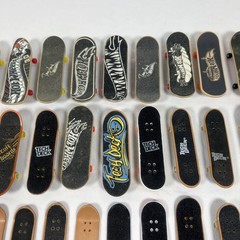 Tech Deck & Hot Wheels Fingerboards Lot of 33 Boards Vintage & Modern!