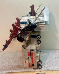 Vintage 1986 Hasbro Transformers G1 Metroplex Base Action Figure Near Complete
