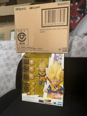 SH Figuarts Super Saiyan Son Goku Mini Daima Dragon Ball Z Action Figure READ
