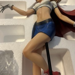 DC Comics Designer Series Stanley Lau Supergirl 15″ Statue LE #1251/5000