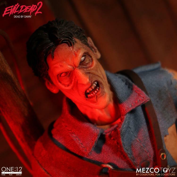One:12 Collective ASH WILLIAMS Evil Dead 2 action figure~Mezco~Authentic~NISB