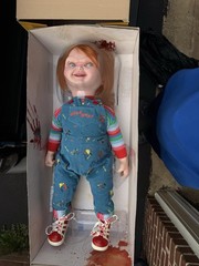 Trick or Treat Studios Child’s Play 2 Ultimate Chucky Doll with Box & Extras