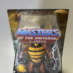 Masters of the Universe Classics Buzz-Off Adult Collector Figure New In Box