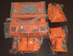 Transformers G1 Leader Voyager class Studio Series SS86 Teletraan-1 diorama