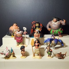 Disney Moana 10 pc Deluxe Figurine Playset Lot with extra figure (Maui as Shark)