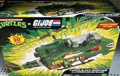 Amazon Exclusive Ninja Turtles x G.I. Joe Turtle-Fly Copter Roadblock x Raphael