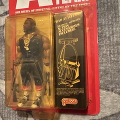 VINTAGE 1983 GALOOB A-TEAM MR. T B A BARACUS ACTION FIGURE ON CARD – WEAR READ!