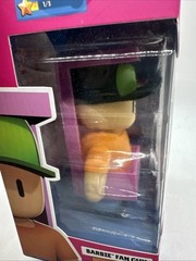 STUMBLE GUYS LEGENDARY BARBIE LIMITED EDITION BOXED 4″ FAN GUY