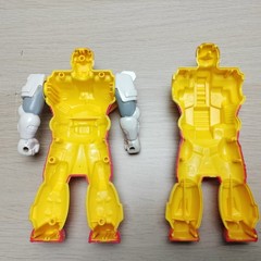 Transformers G1 Pretenders Bumblebee 100% Complete Vintage 1989 Hasbro