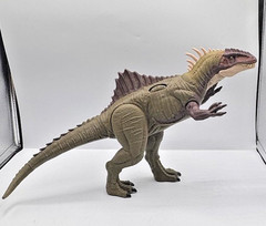 Jurassic World Battle Roarin Becklespinax Action Figure