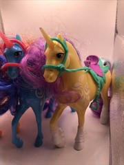 Lot Of 4 Unicorn Academy Leaf Unicorn Replacement Figure Unicorn Only