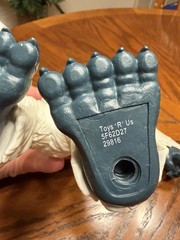 Toys R Us 7.25″ Tall Yeti Monster Chap Mei Action Figure Abominable Snowman 2015