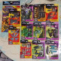 Final Faction lot. Synthoid action figure, Elite gold Steel, scourge, striker +
