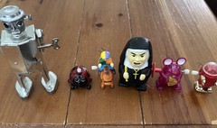 6 Tabletop Miniature Action Figures Tabletop Army (At Least 4 Will Move)