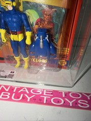 X-Men The Uncanny X-Men Cyclops Laser Light Eyes 1993 ToyBiz CAS 85 GRADED 🔥