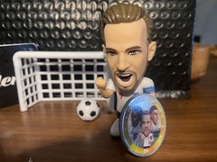 ZURU FIFA World Cup Soccer Figure Ballers Harry Kane England Rare Football 2026