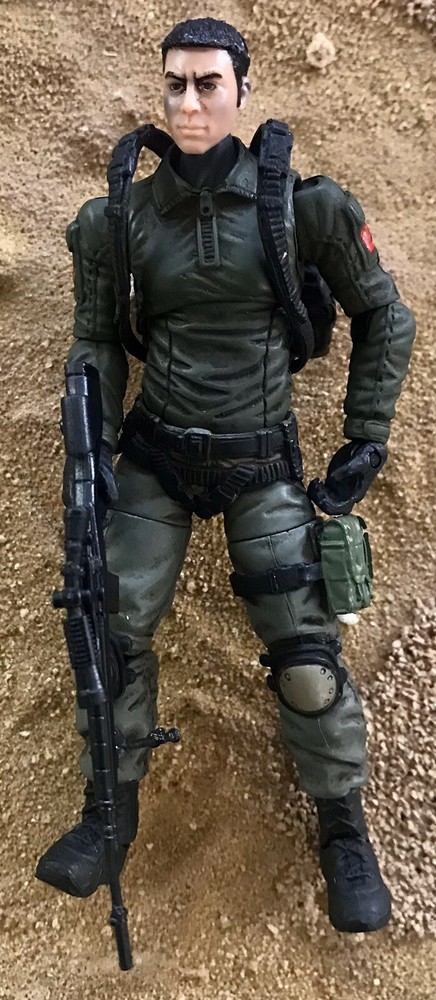 JOY TOY ARMED FORCES “PLA SPECIAL FORCES” FIGURE #5 LOOSE / ACRYLIC DISPLAY CASE