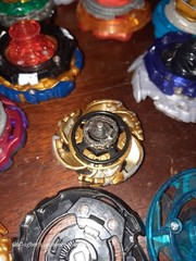 BEYBLADE LOT Launchers Spinners Metal and Plastic