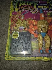 ToyMax Creepy Crawlers Goop-Mandos Hocus Locust Action Figure NISP