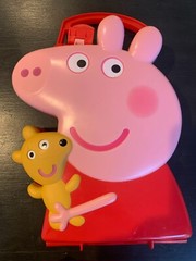 Peppa Pig and Friends Case+ 8 Toy figurines+24 Pc Puzzle+12 Color Pages+Bookmark