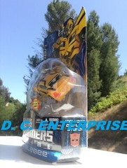 TOMY HASBRO TRANSFORMERS PRIME DELUX BUMBLEBEE FIRST EDITION SCOUT NIB CHINA2011
