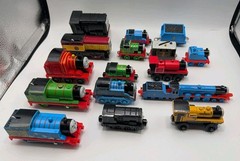 Thomas & Friends Train Lot 16pcs Mixed Die-Cast, Plastic & Wooden Mattel Toby
