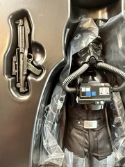 Hot Toys Star Wars New Hope Tie Fighter Pilot Trooper MMS798 1/6 Sideshow Disney