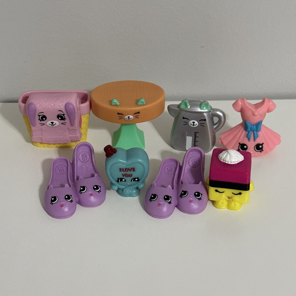 Shopkins Lot Of 8 Variety Of Seasons & Happy Meal Toys Moose Enterprises READ