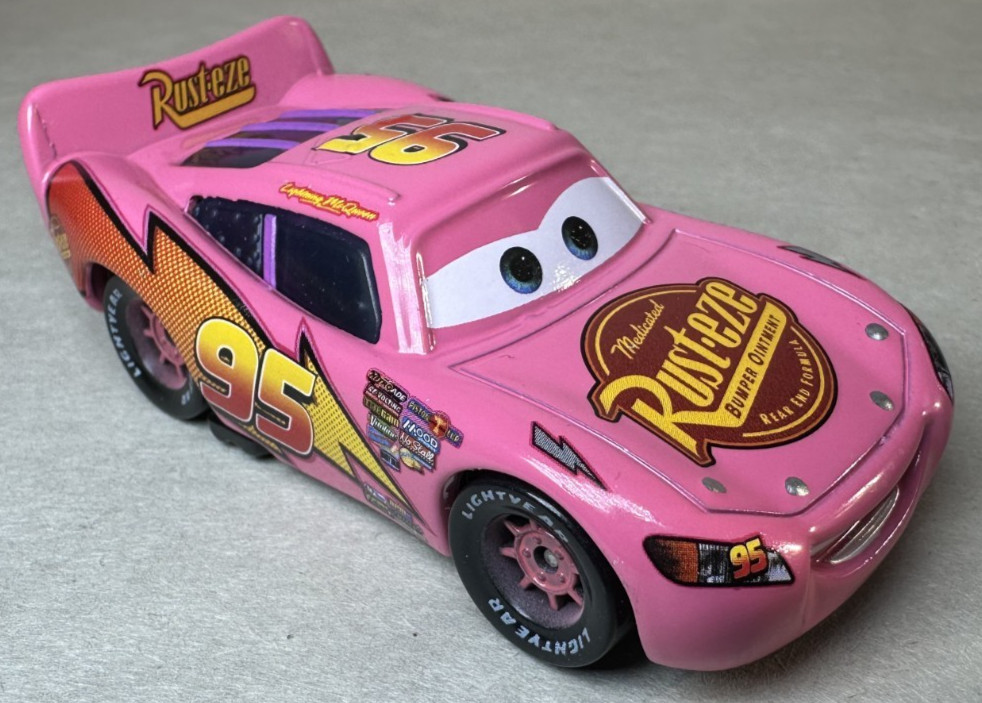 Disney Pixar Cars Hot Pink Lightning McQueen Diecast 1:55 FC Rust-Eze Piston Cup