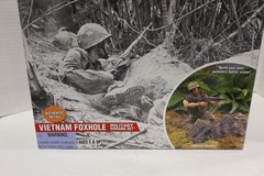GI Joe Vietnam Foxhole Military Diorama Set Hasbro 2000 #57699 New Sealed 2000