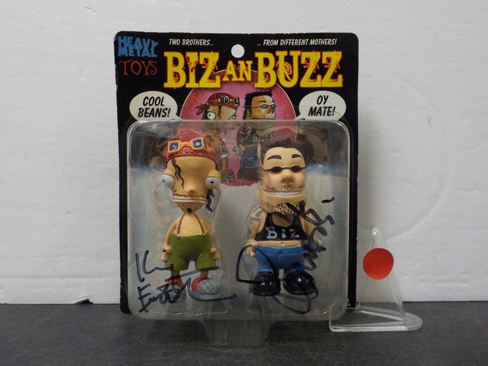 G1001 BIZ AN BUZZ Kevin EASTMAN & Simon BISLEY Heavy Metal Toys SIGNED