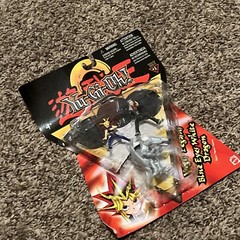 Yu-Gi-Oh! Yugi, Pegasus, Blue Eyes White Dragon Figure 3 Pack (Series 1)