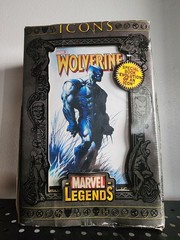 Marvel (2006) Legends: X-Men: Wolverine (Masked) | Icons Action Figure Toy