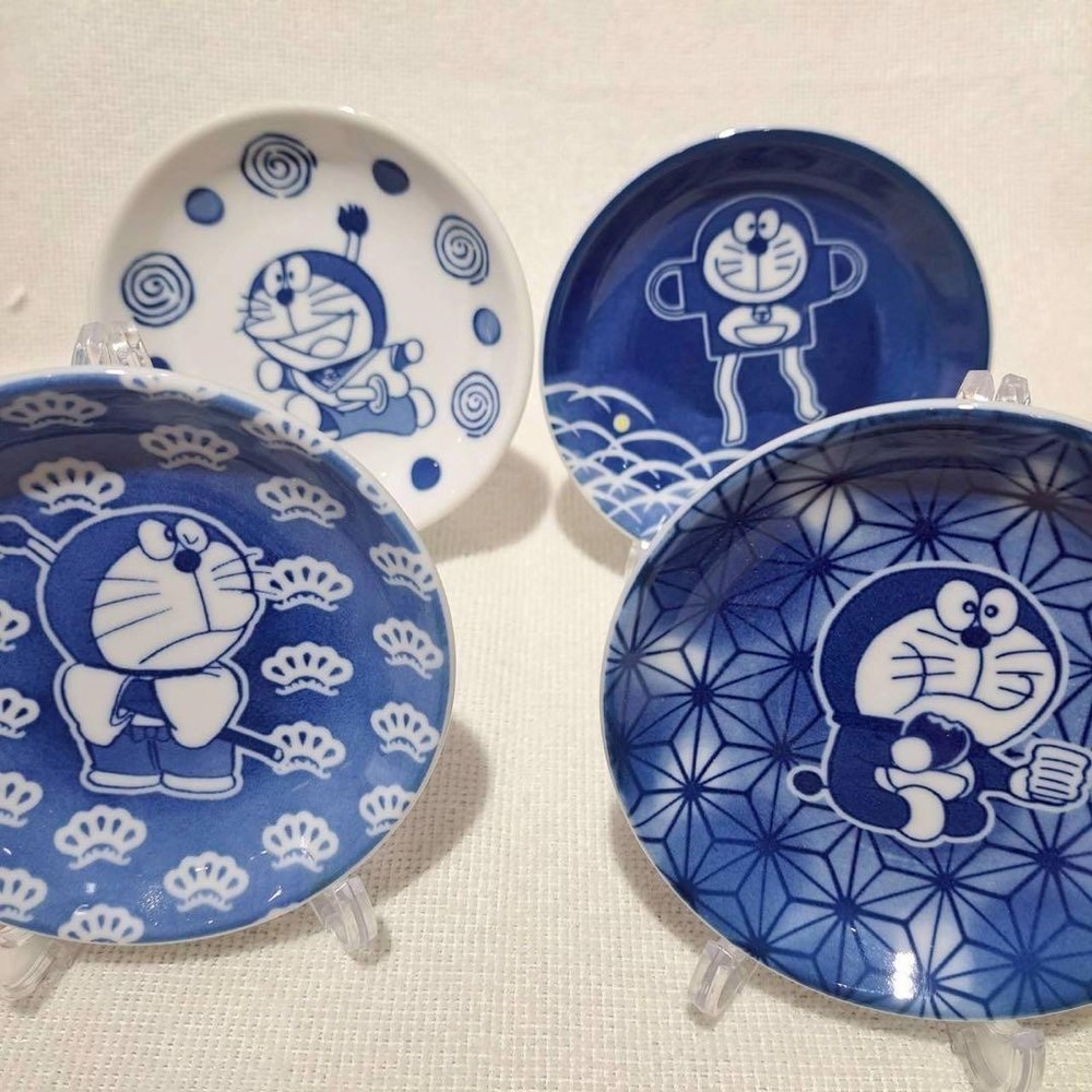 Gosu Old Indigo Dyeing Doraemon Tableware, Set of 4 Small Plates, Full Comp