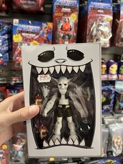 Plunderlings Plunderlong FERAL 8 BALL 1/12 Scale White 5″ Action Figure
