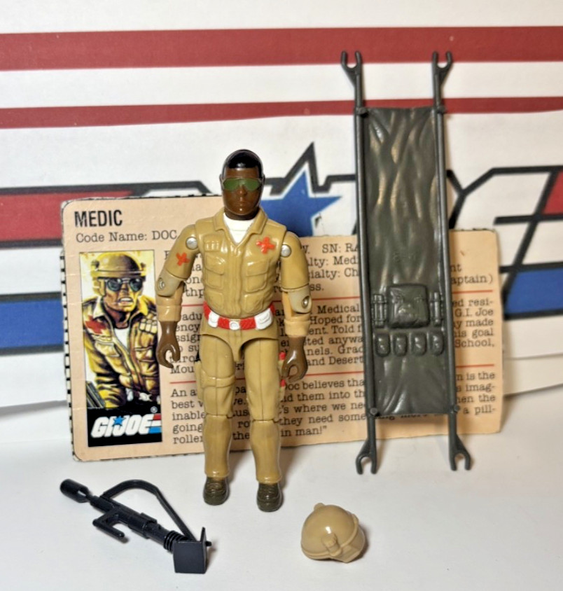 GI Joe Doc 1983 v1 *100% COMPLETE w/File Card, Near Mint! Vintage ARAH No Cracks