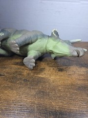 Vintage 1993 Jurassic Park Triceratops JP08 Kenner Dinosaur Toy Action Figure